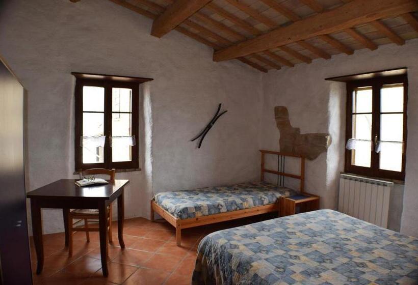 ホテル Agriturismo Alla Vecchia Quercia