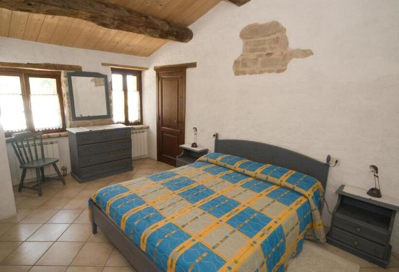 ホテル Agriturismo Alla Vecchia Quercia