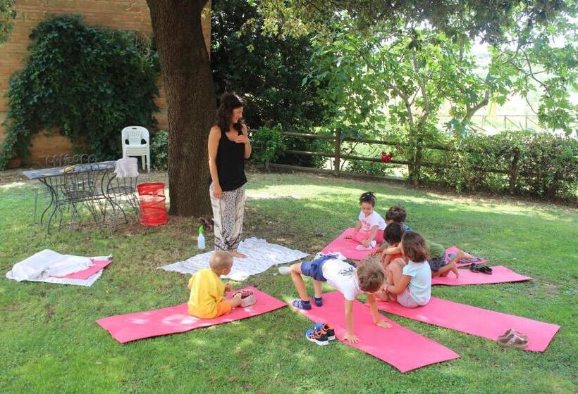 호텔 Agriturismo Borgo Laurice