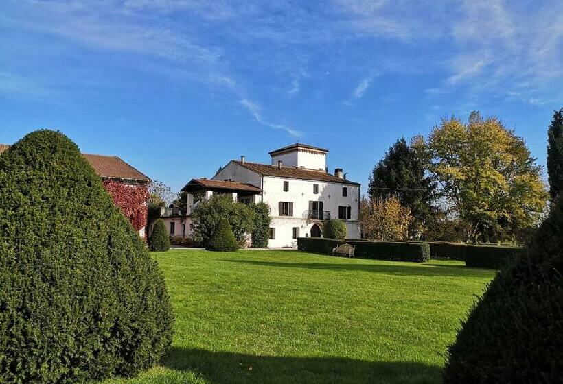 Отель Agriturismo Corte Spino