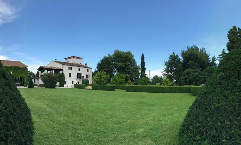 Отель Agriturismo Corte Spino