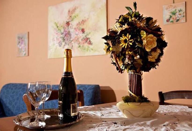 فندق Agriturismo Il Brugnolo