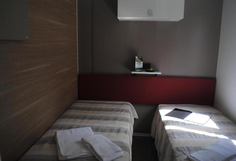 Отель Agriturismo Il Giardino Degli Ulivi