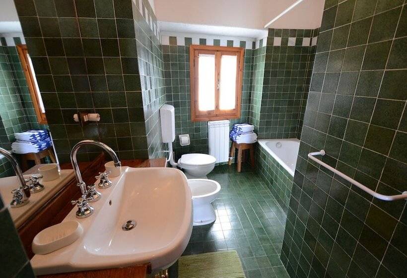 فندق Agriturismo La Casella