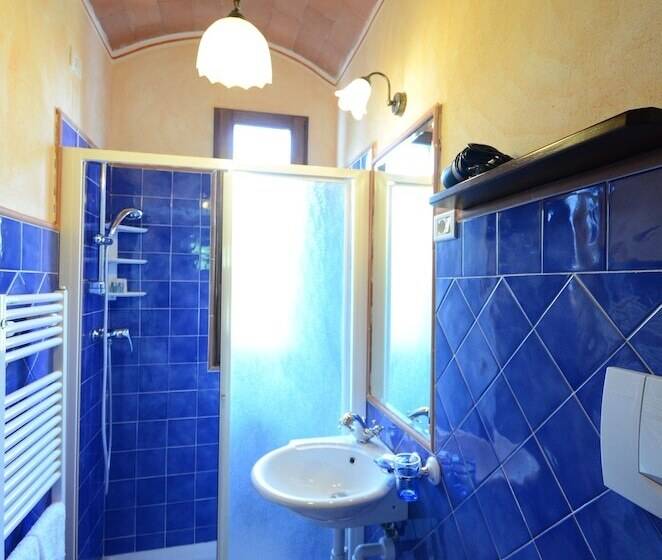 ホテル Agriturismo La Casella