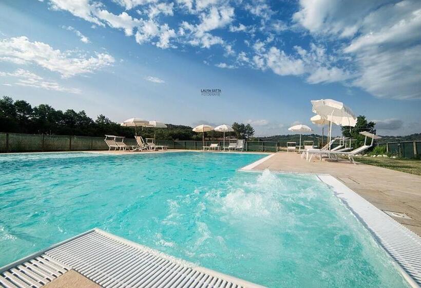 Отель Agriturismo L'antica Quercia