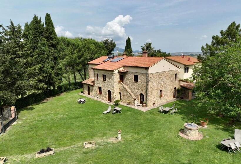 Отель Agriturismo L'antica Quercia