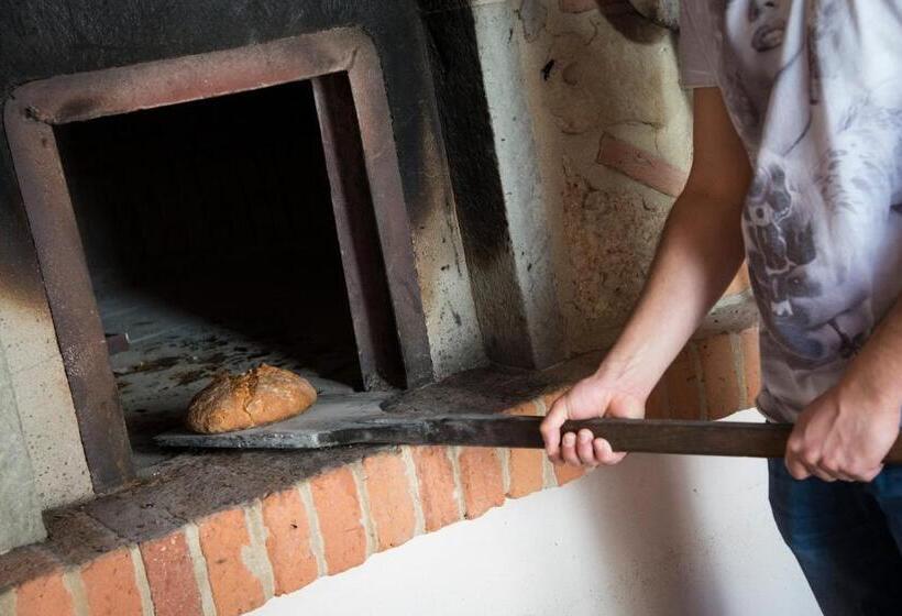 Отель Agriturismo L'isola