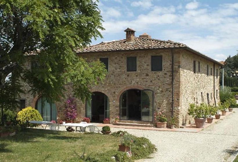 ホテル Agriturismo Macinello