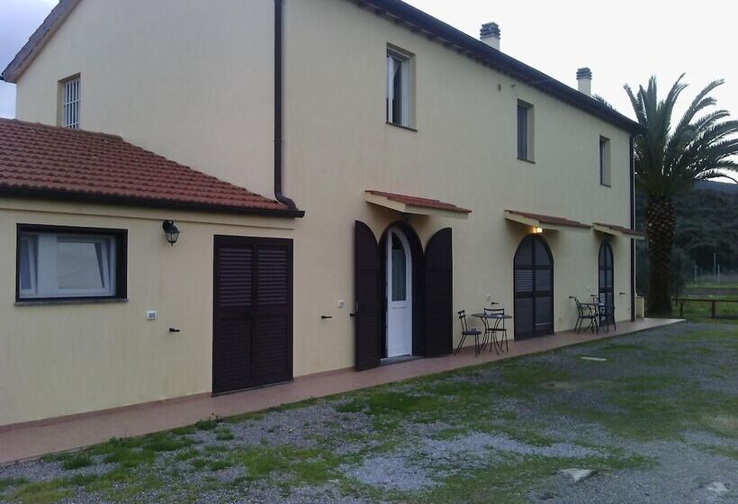 בית מלון כפרי Agriturismo Ristorante Monte Argentario