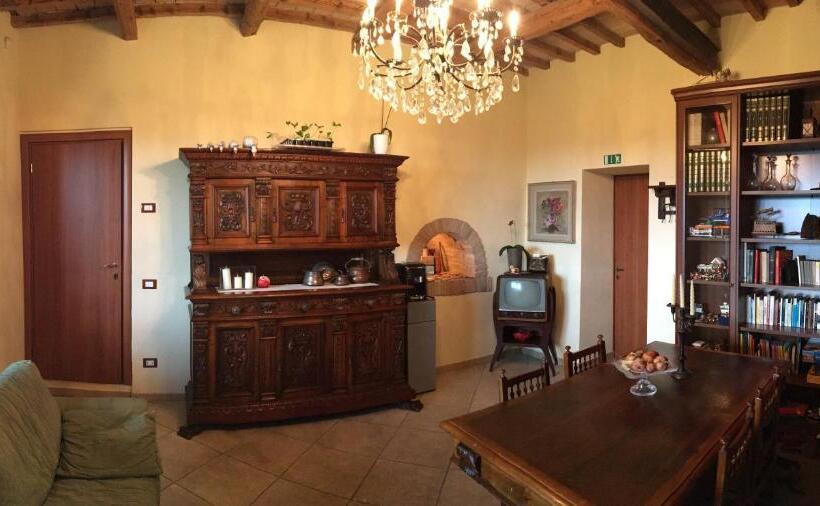 בית מלון כפרי Agriturismo Papaveri E Papere