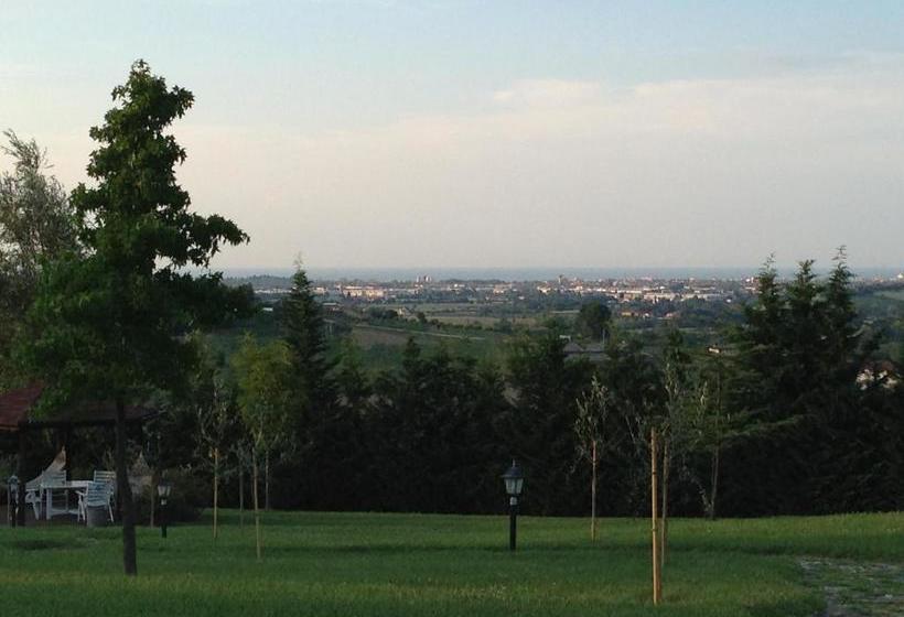 בית מלון כפרי Agriturismo Papaveri E Papere