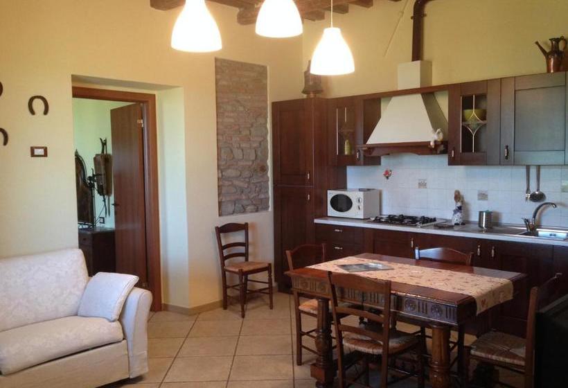 בית מלון כפרי Agriturismo Papaveri E Papere