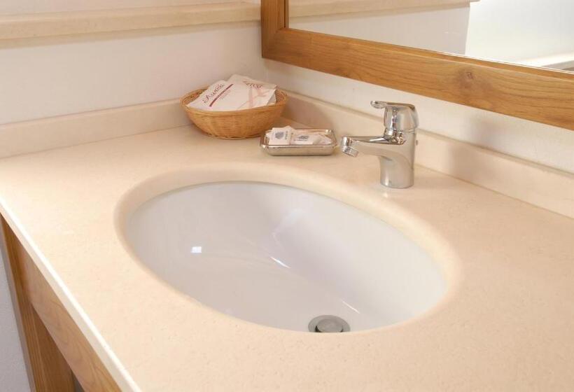 酒店 Agriturismo Tenuta Conti Faina