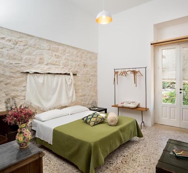 בית מלון כפרי Dimore Del Valentino