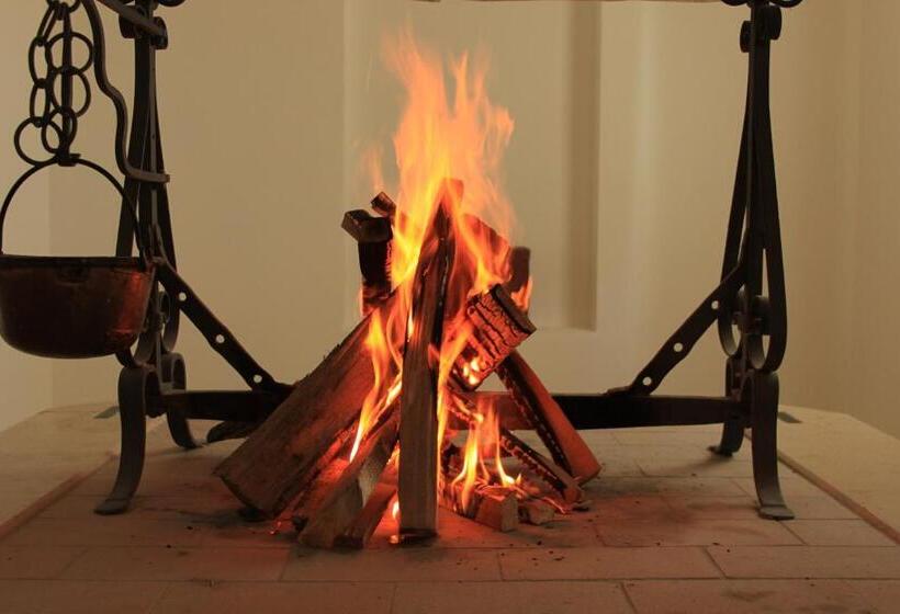 酒店 Farm Stay Al Pisoler