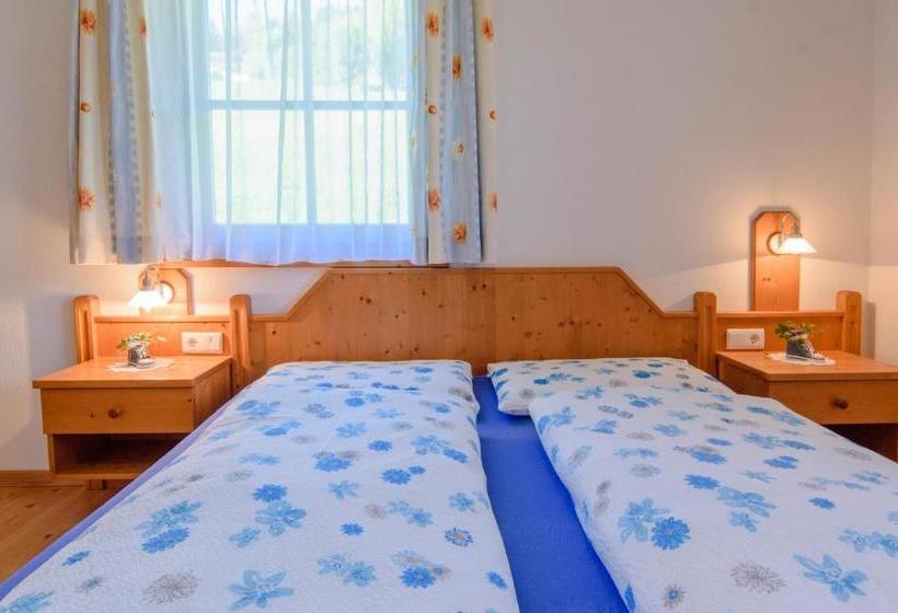 בית מלון כפרי Oberbaumgartnerhof