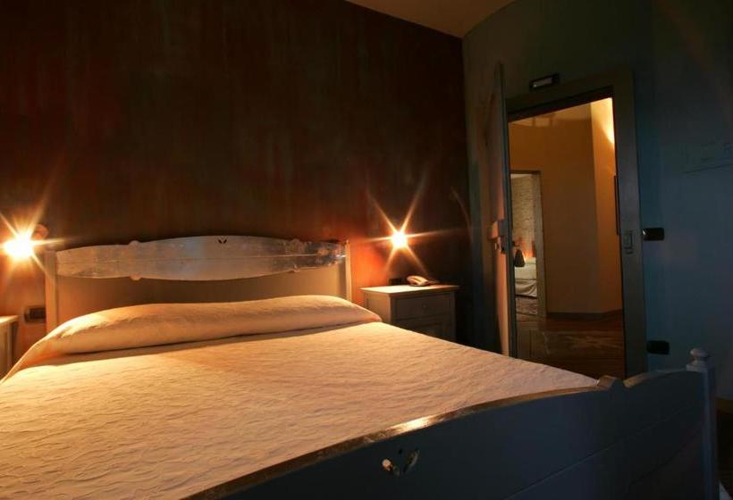 בית מלון כפרי Ristorante Country House Isolabelgatto