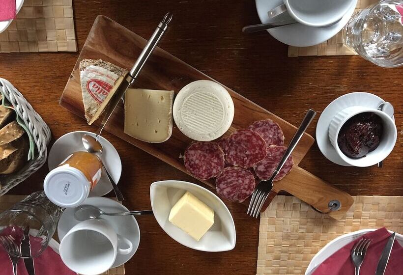 ホテル Tenuta Tenaglia