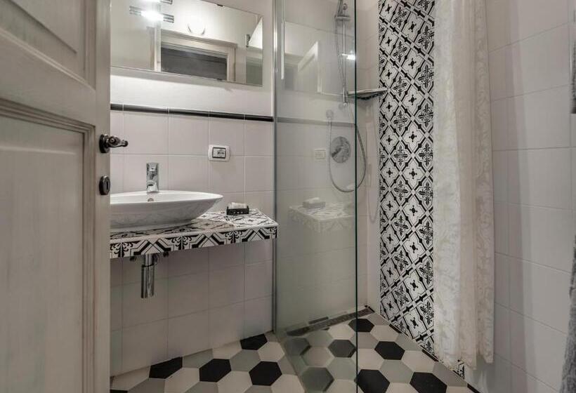 بنسيون Apartment La Scala 1572