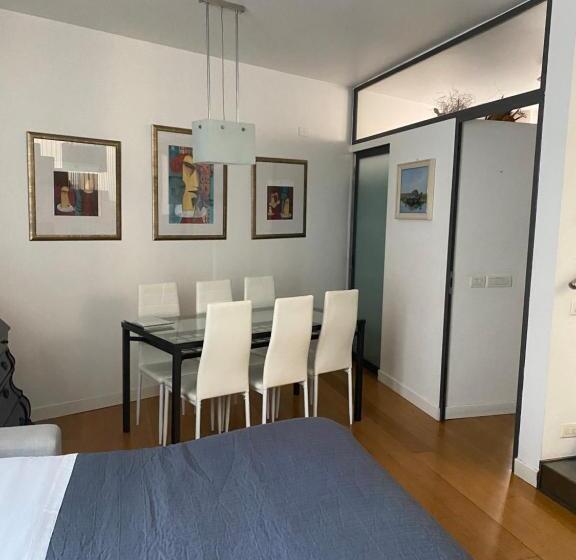 膳宿费 Ariberto21