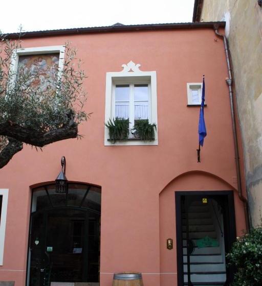 بنسيون La Dimora Del Conte Bracco B