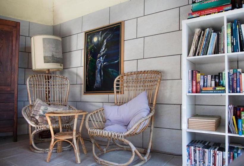 بنسيون La Lepre Danzante