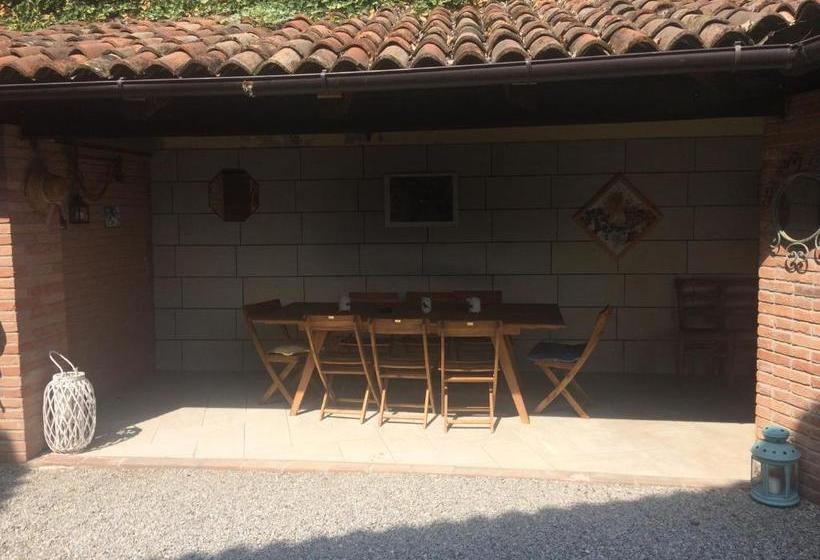 بنسيون La Lepre Danzante