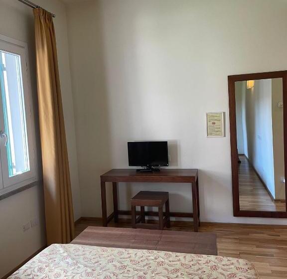 Пансион Toscani Da Sempre