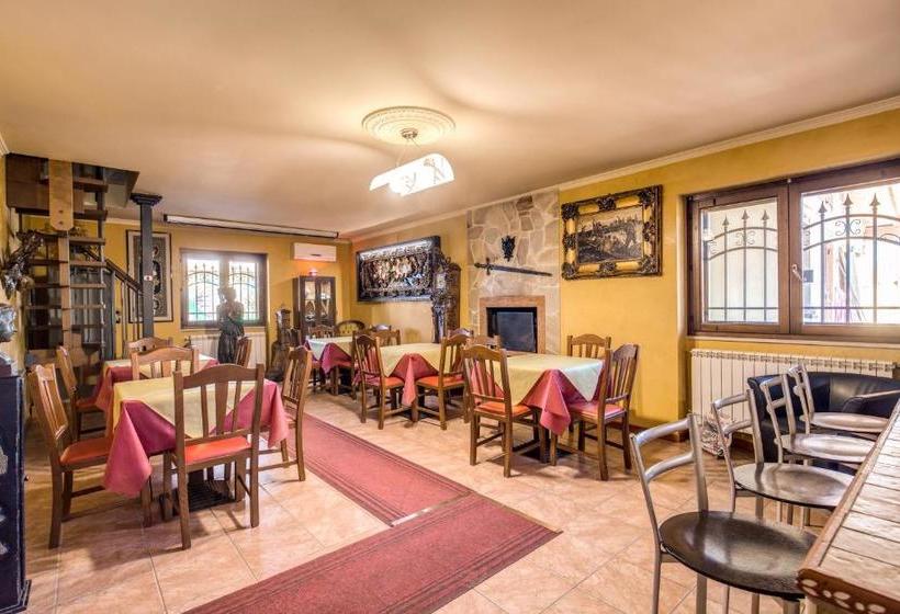 پانسیون Villa Gengi