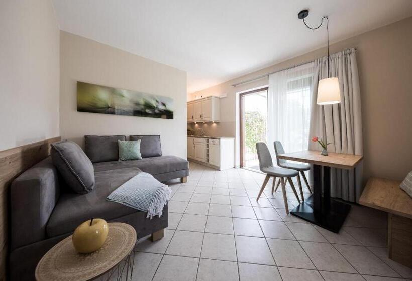 פנסיון Weingut Weidlhof   Suite & Breakfast   Vacation For Wine Lovers