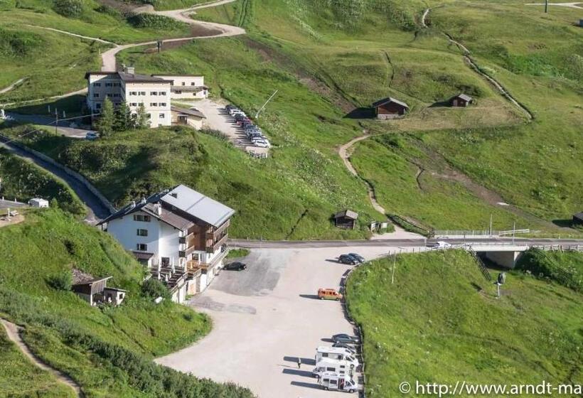 Общежитие Rifugio Frara