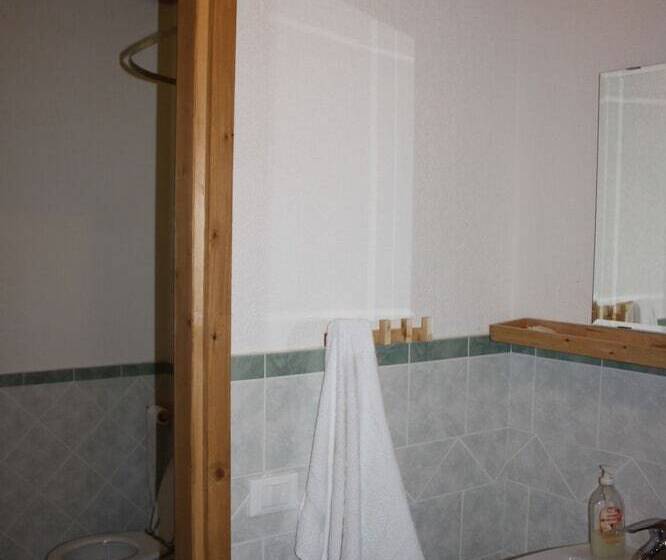 בית מלון כפרי Agriturismo Agrimon