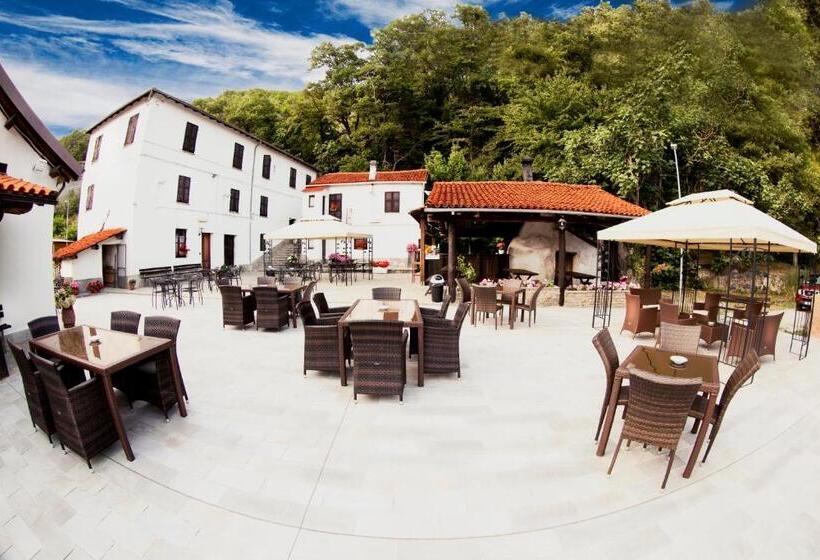 فندق Agriturismo Cascina Del Vai