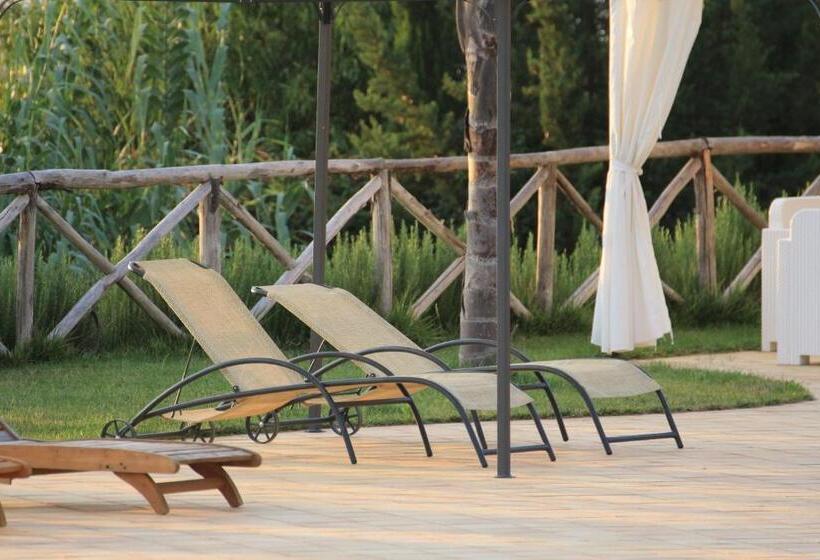 ホテル Agriturismo Feudo Muxarello