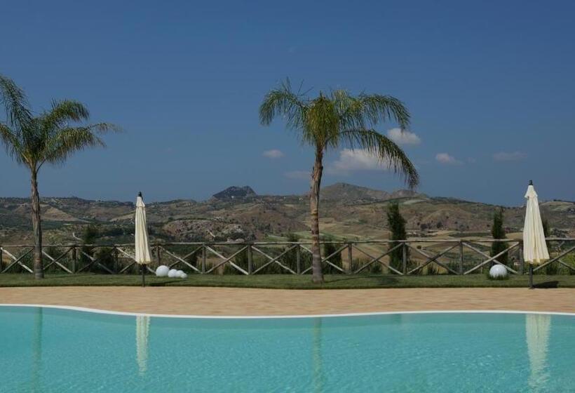 ホテル Agriturismo Feudo Muxarello