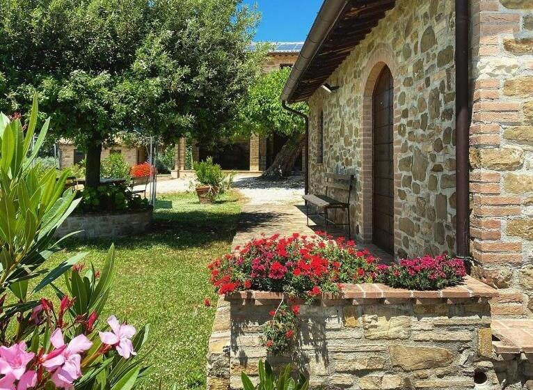 ホテル Agriturismo Il Cicaleto