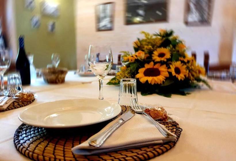فندق Agriturismo Il Timo
