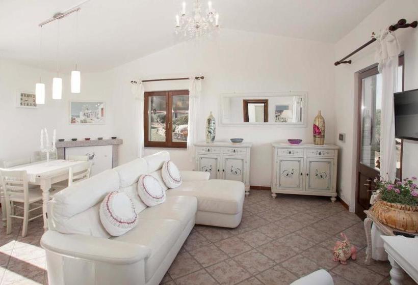 호텔 Agriturismo Nuraghe Tuttusoni