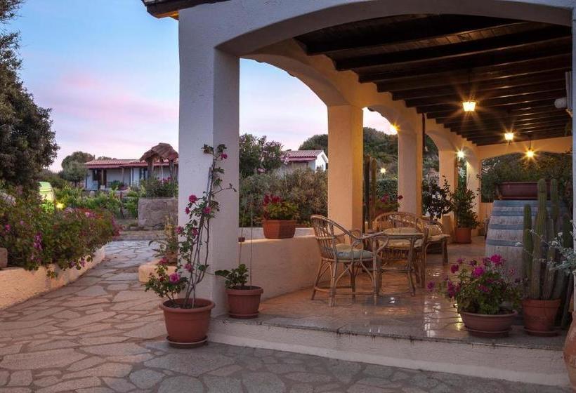 호텔 Agriturismo Nuraghe Tuttusoni