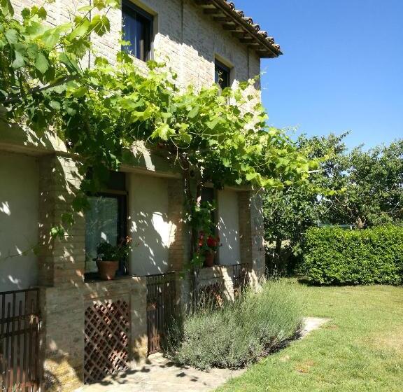 בית מלון כפרי Agriturismo Pian Del Tevere