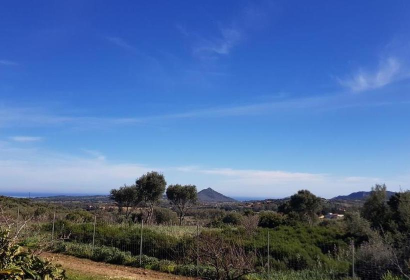 בית מלון כפרי Agriturismo Sa Mandria