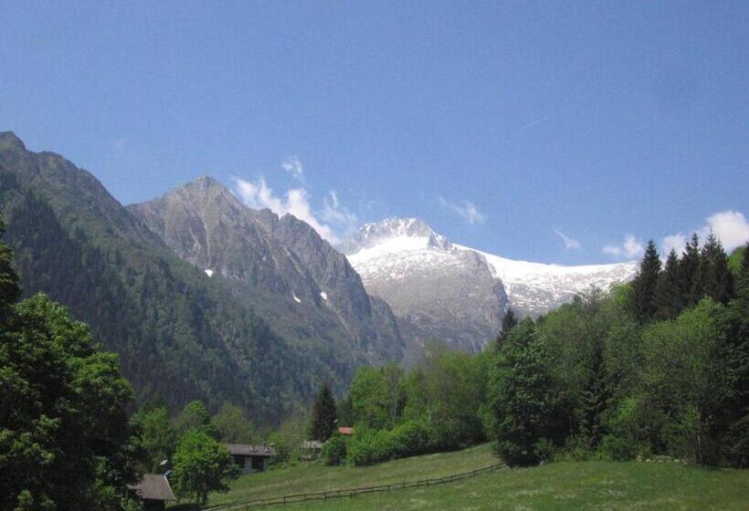 فندق Baite Di Pra