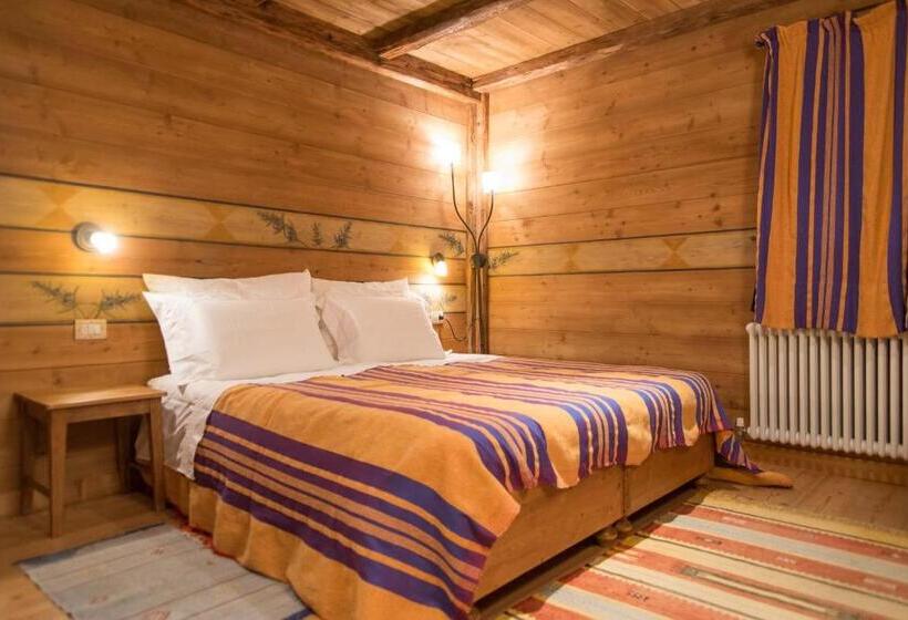 فندق Baite Di Pra