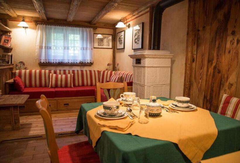 فندق Baite Di Pra