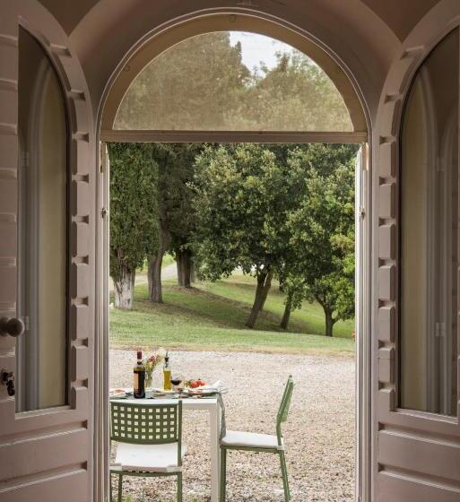 هتل Bioagriturismo Il Cerreto