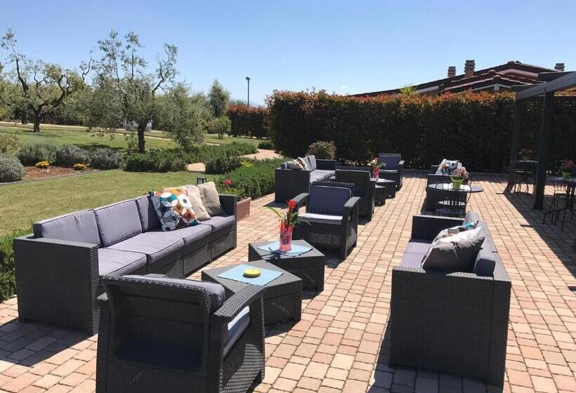 فندق Il Casale Degli Ulivi   Agriturismo