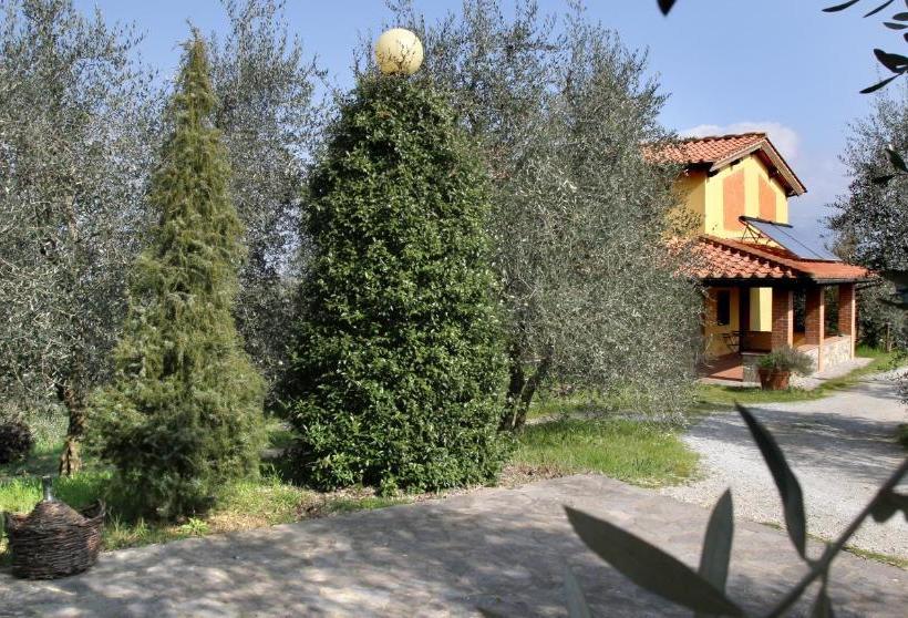 호텔 La Locanda Cuccuini