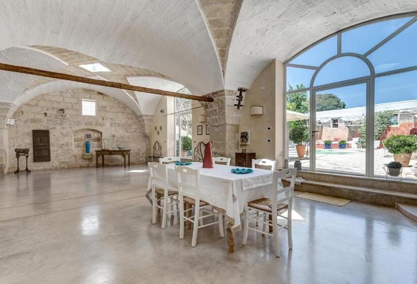 בית מלון כפרי Masseria La Macchiola & Corti Del Mito