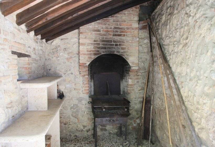 فندق Agriturismo Podere Luchiano